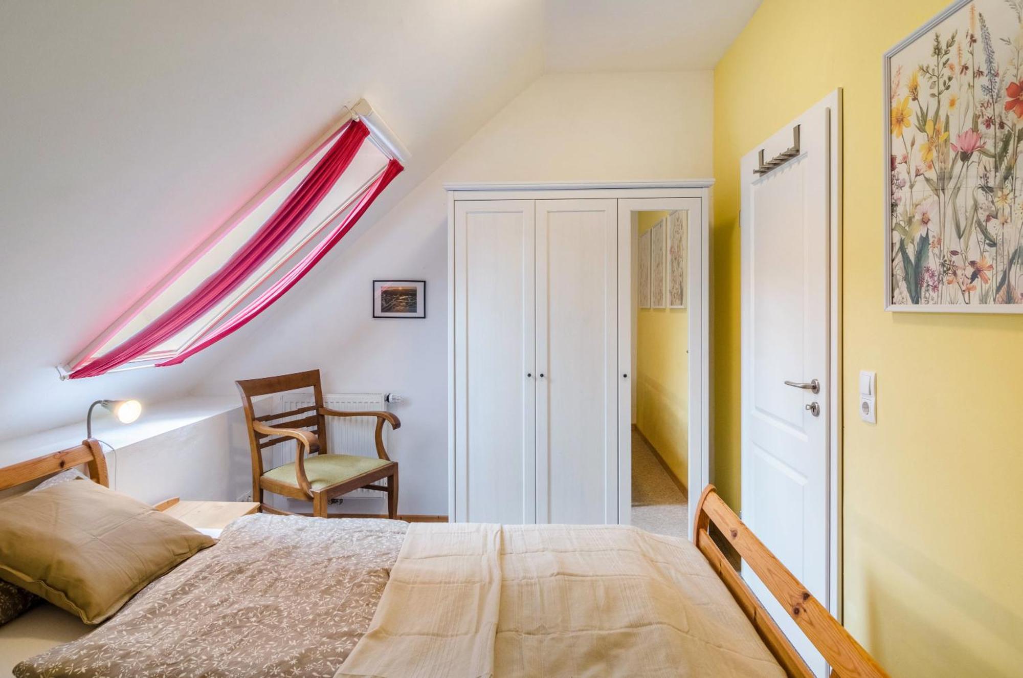 Apartment Gulfhof Oldersum Dachgeschoss Moormerland